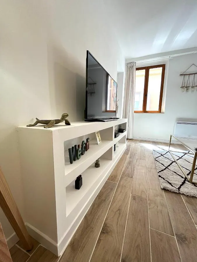 Appartement Nuit bleue - tout Grasse à pied !
