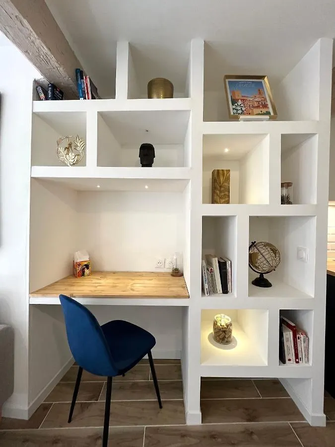 Nuit bleue - tout Grasse à pied ! Appartement
